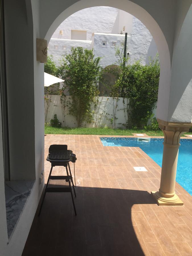 Villa Avec Piscine Triffa Eksteriør billede